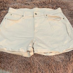 Women’s Levi’s Strauss high-rise shorts